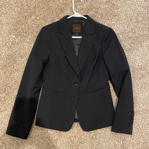 The Limited Collection Size 4 Suit Jacket